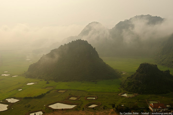 Пештера Son Doong 01